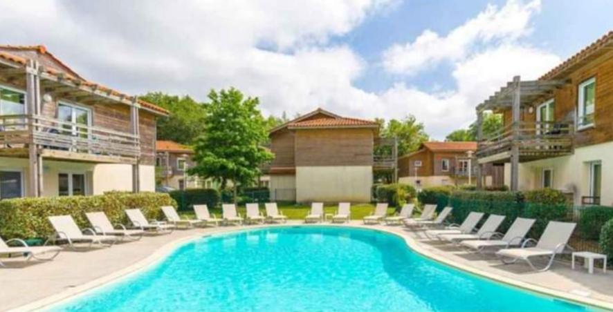 Les Terrasses Du Lac Piscine Et Vue Lac A4 Aureilhan  Esterno foto